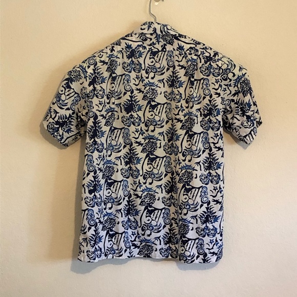 Hawaiian Shirt by Polo Ralph Lauren. Men’s Large. - Picture 2 of 4